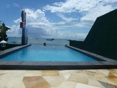 Lembongan Made Inn Nusa Lembongan Kültér fotó